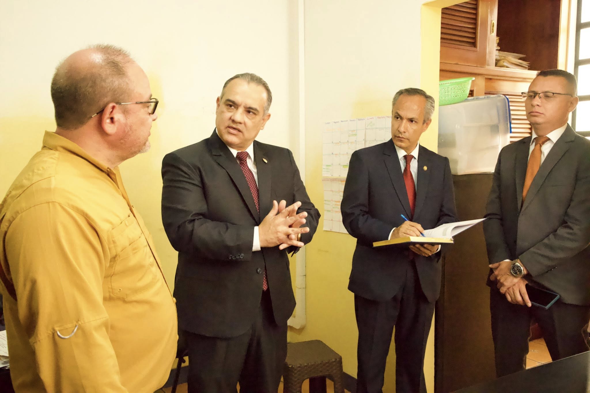 autoridades del IDPP realizaron visita de cortesía a la sede de Cobán, Alta Verapaz