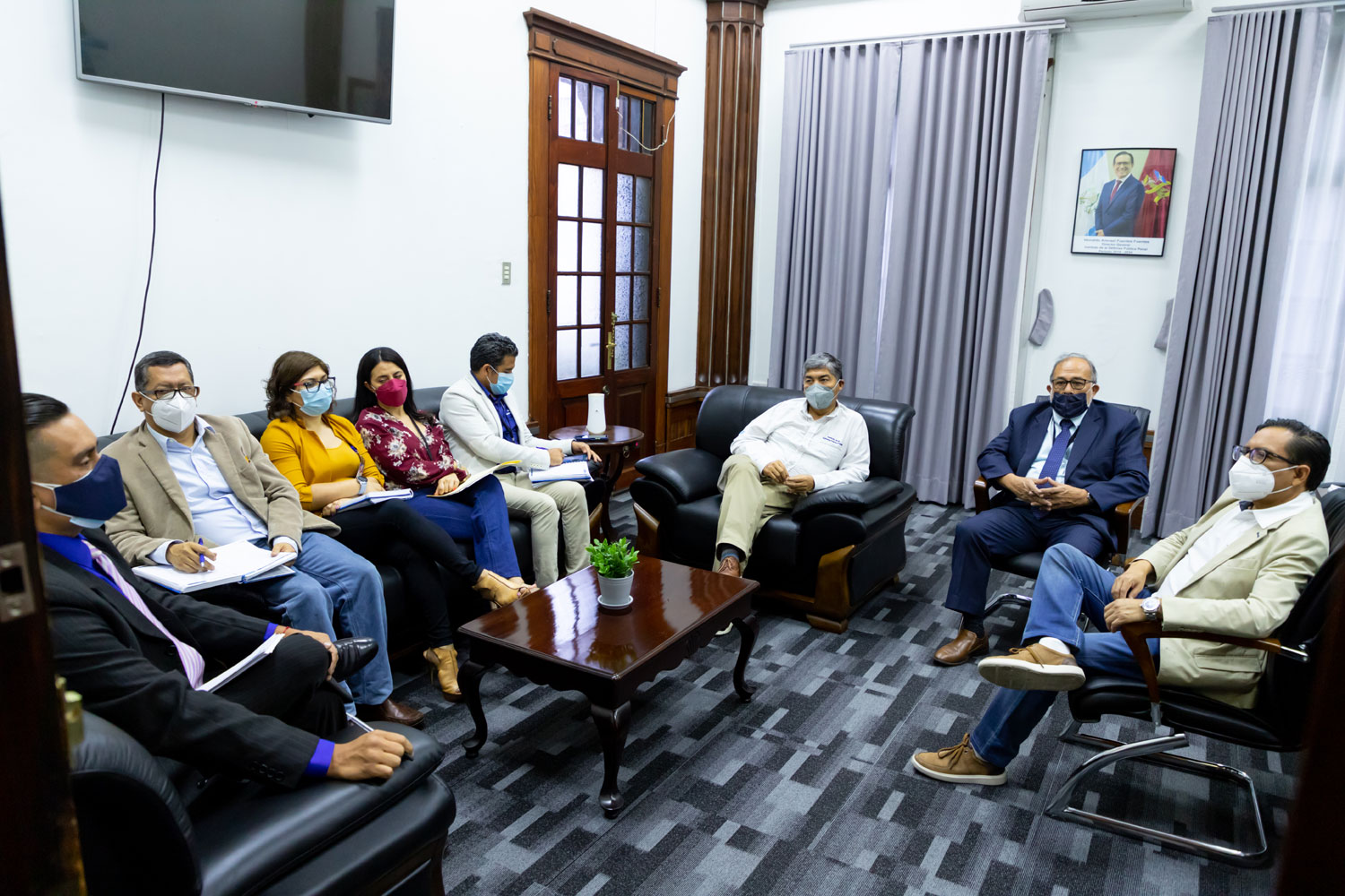 Reunión con la División de Coordinaciones Técnico Profesionales